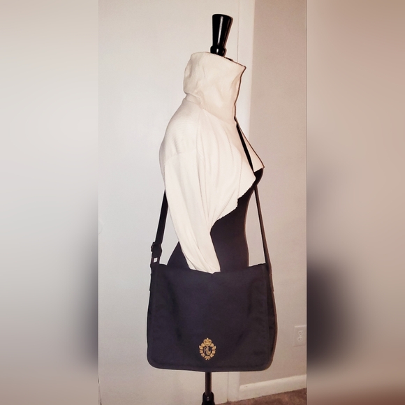 Ralph Lauren messenger crossbody bag black with gold crest - Picture 9 of 15